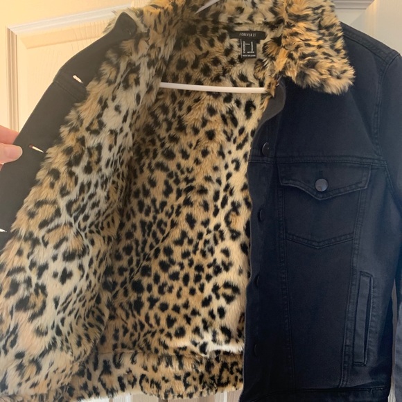 Black jean jacket - Picture 2 of 2